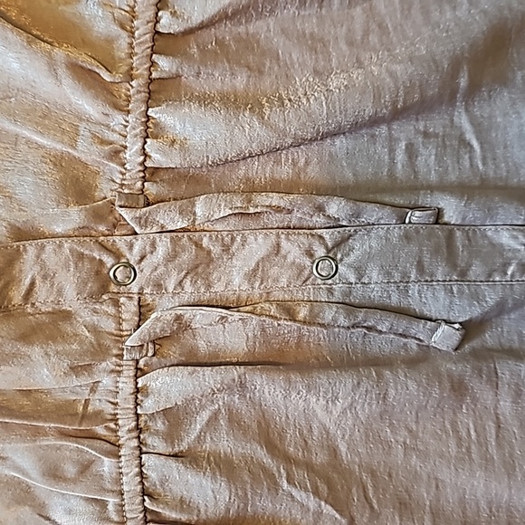 STUNNING KNITWORKS SILKY CINCH WAIST EMBROIDED SHIRT/ JACKET WITH HOOD - Picture 3 of 10